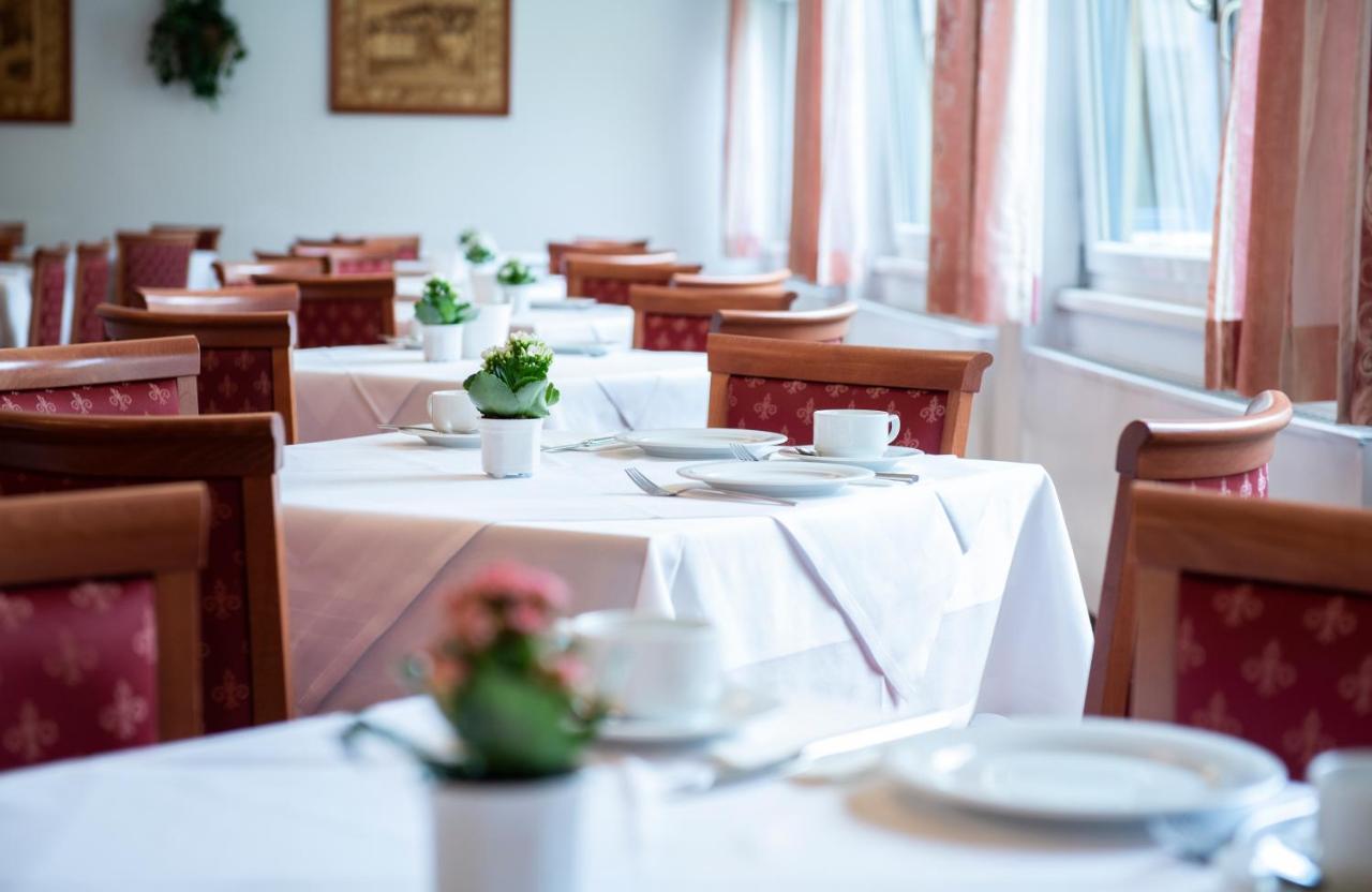 Parkhotel Zur Klause Bad Hall Dış mekan fotoğraf