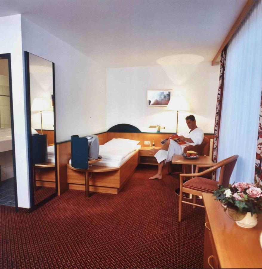 Parkhotel Zur Klause Bad Hall Dış mekan fotoğraf