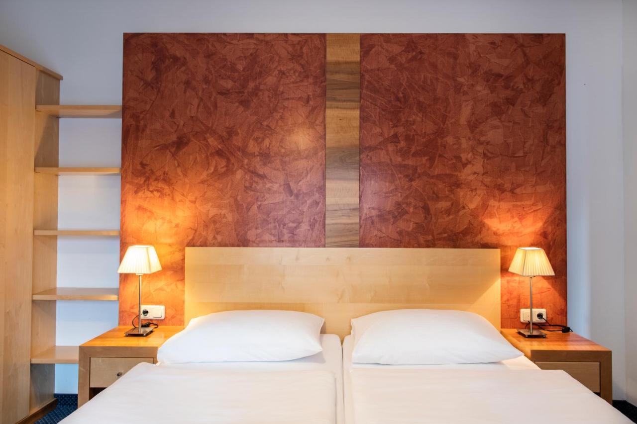 Parkhotel Zur Klause Bad Hall Dış mekan fotoğraf