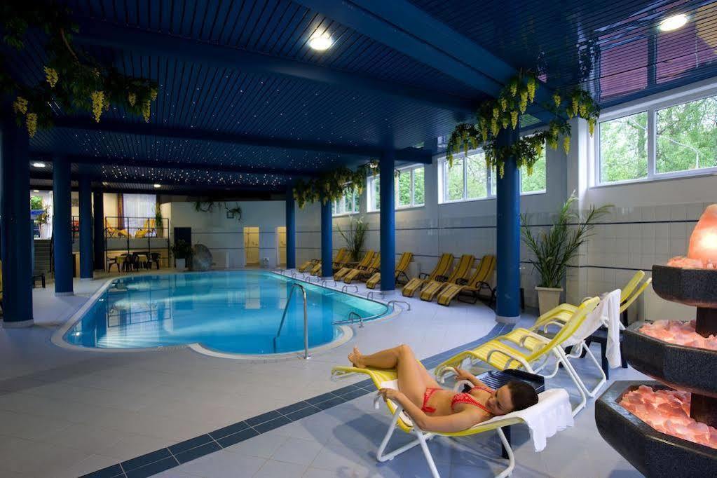 Parkhotel Zur Klause Bad Hall Dış mekan fotoğraf