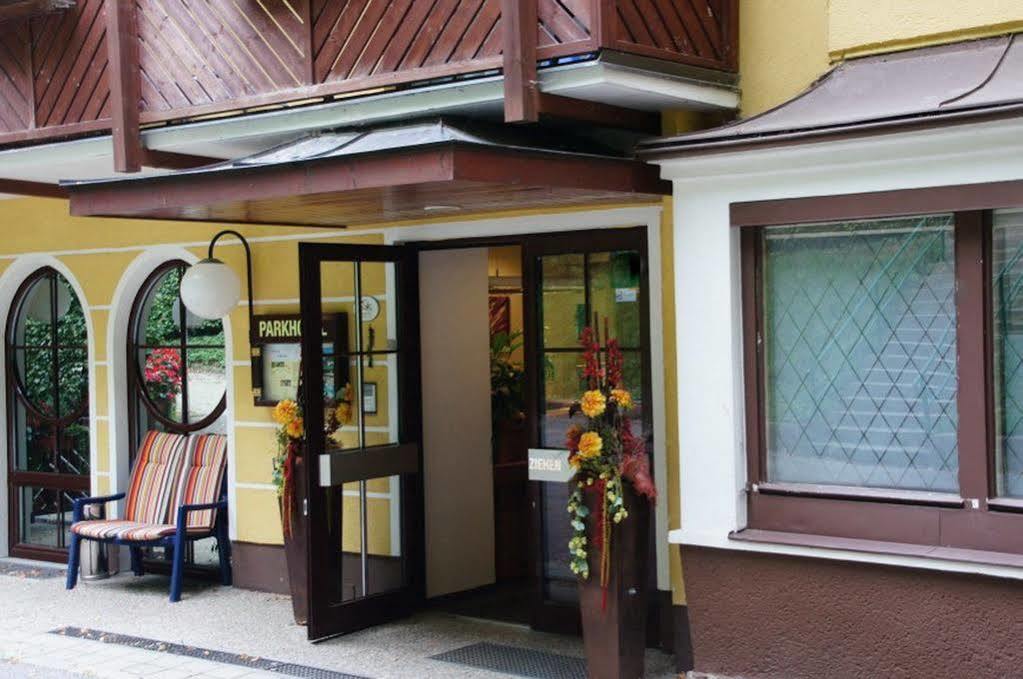 Parkhotel Zur Klause Bad Hall Dış mekan fotoğraf